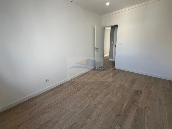 Apartamento T3 para Venda em Odivelas Foto 7