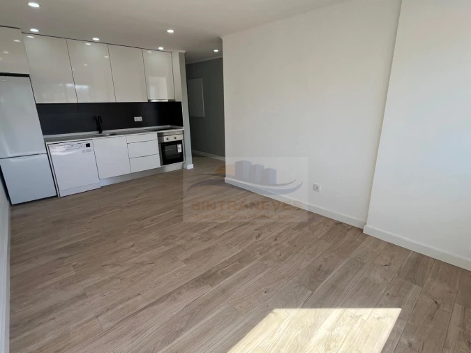 Apartamento T3 para Venda em Odivelas Foto 16