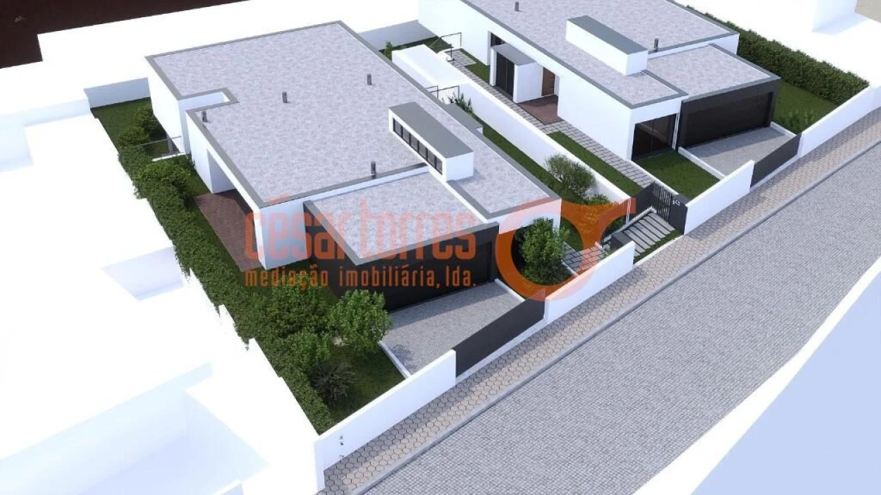 Moradia T4 para Venda em Grijó e Sermonde Foto 2