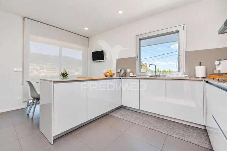 Moradia T4 para Venda em Este (São Pedro e São Mamede) Foto 18