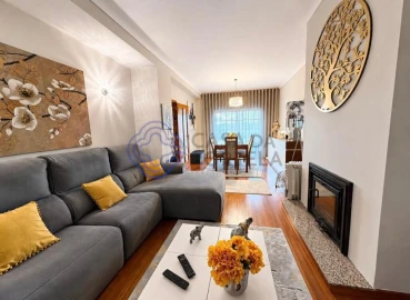 Apartamento T2 para Venda em Baguim do Monte (Rio Tinto)