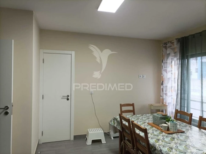 Apartamento T2 para Venda em Moita Foto 9