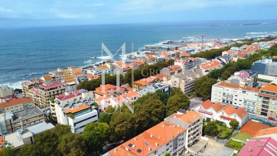 Apartamento T3 para Venda em Aldoar, Foz do Douro e Nevogilde Foto 2