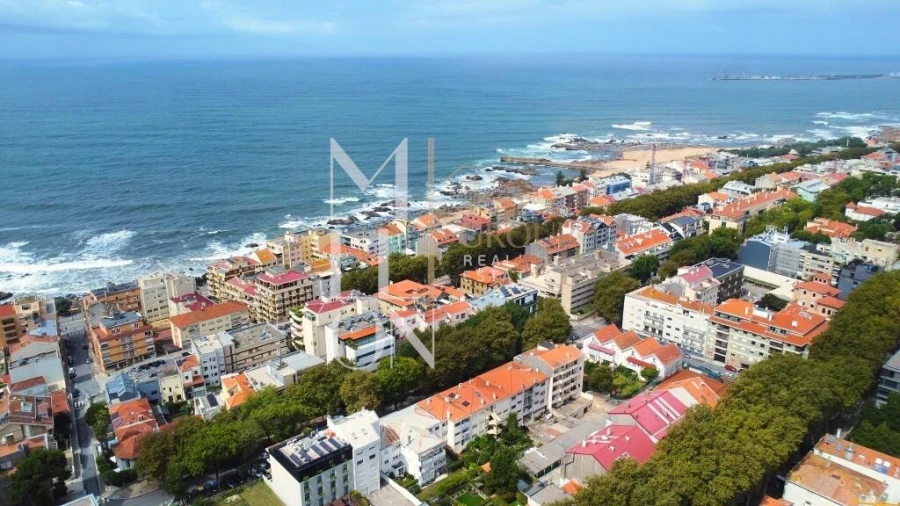 Apartamento T3 para Venda em Aldoar, Foz do Douro e Nevogilde Foto 3