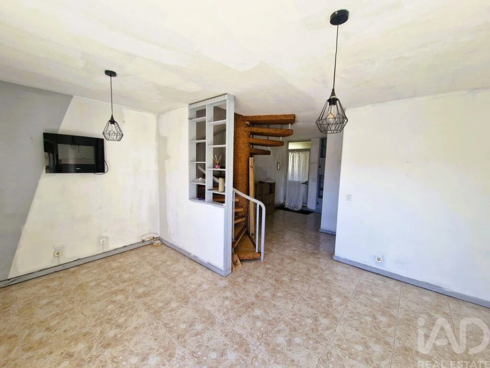 Apartamento T3 para Venda em Darque Foto 8