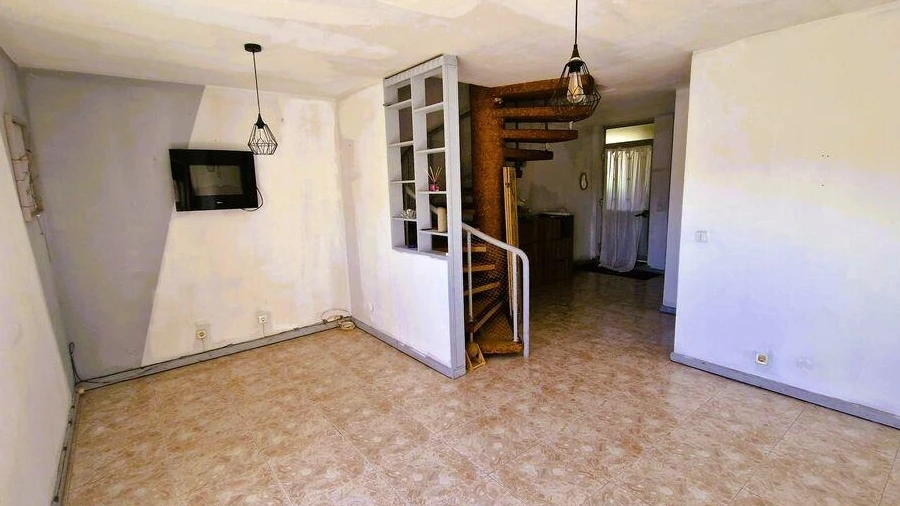 Apartamento T3 para Venda em Darque