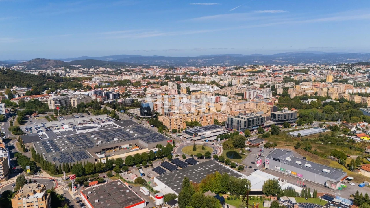 Apartamento T3 para Venda em Nogueira, Fraião e Lamaçães Foto 40