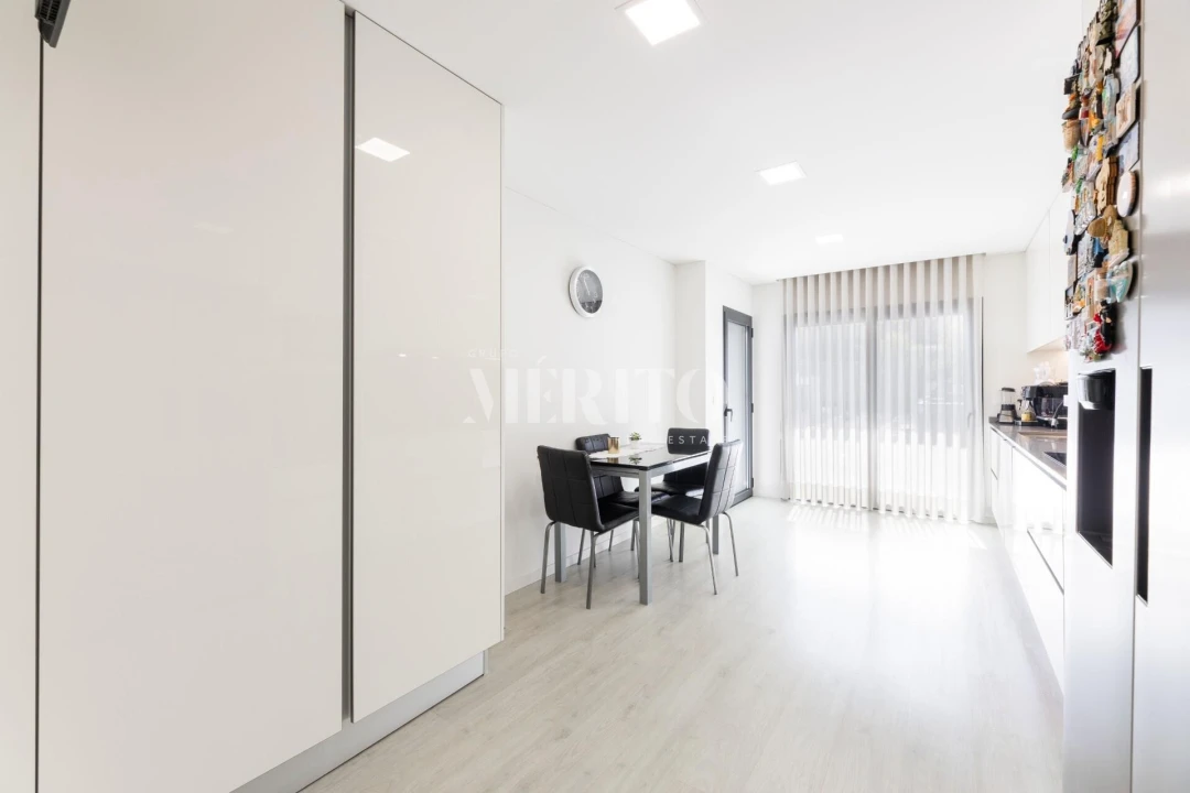 Apartamento T3 para Venda em Nogueira, Fraião e Lamaçães Foto 11