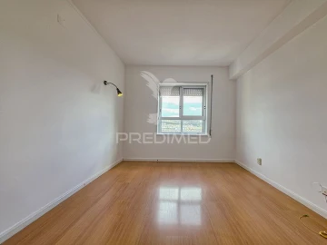 Apartamento T3 para Venda em Braga (Maximinos, Sé e Cividade)