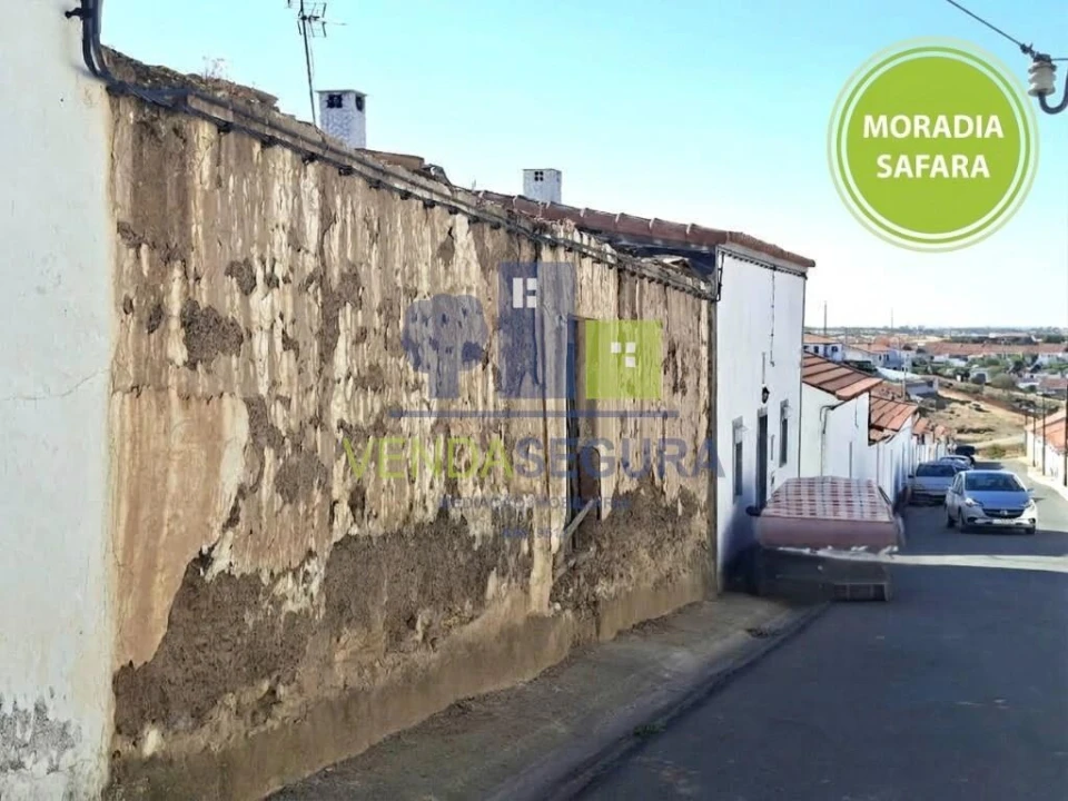 Moradia T4 para Venda em Santo Agostinho e São João Baptista e Santo Amador Foto 1