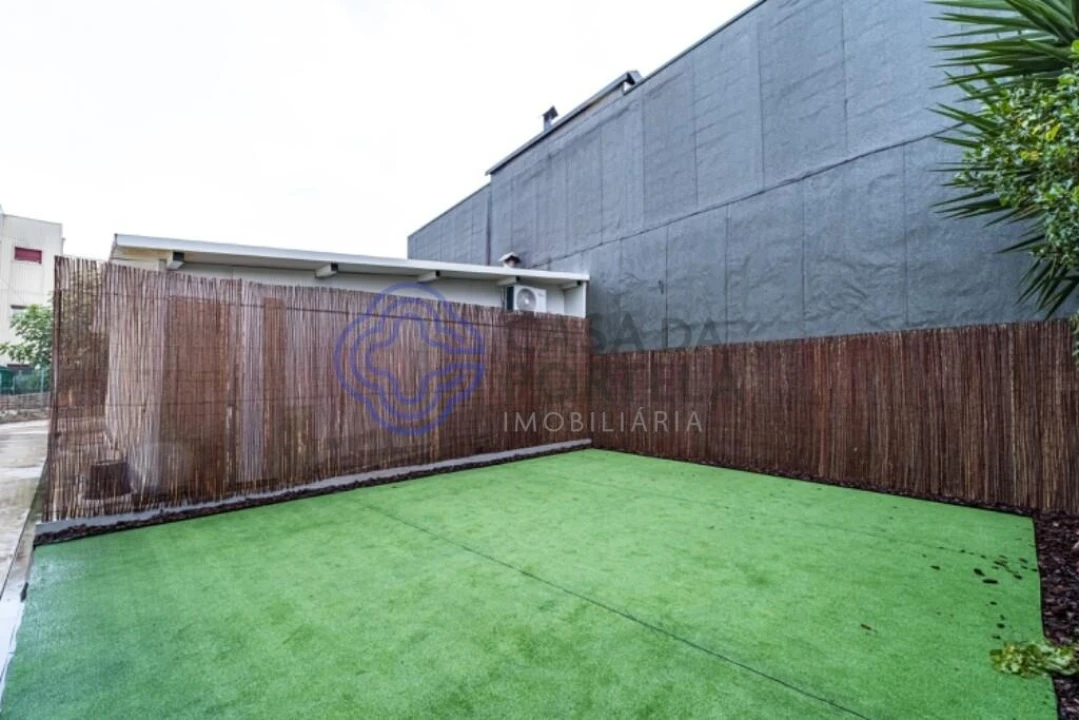 Apartamento T2 para Venda em Paredes Foto 4