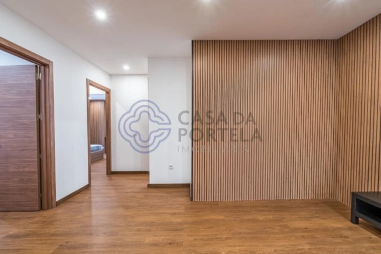 Apartamento T2 para Venda em Paredes Foto 19