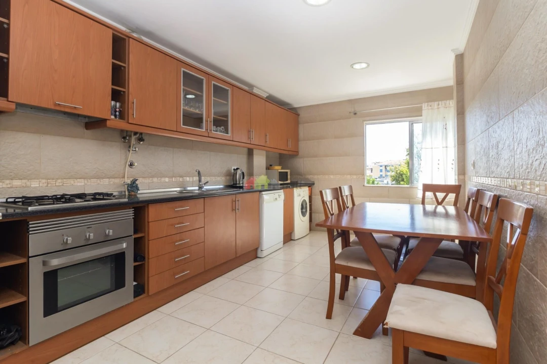 Apartamento T2 para Venda em Baixa da Banheira e Vale da Amoreira Foto 1