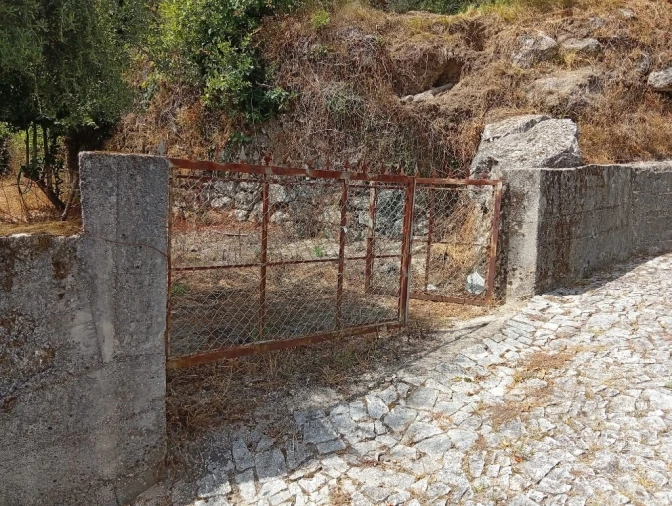 Terreno para Venda em Vilela, Seramil e Paredes Secas Foto 11