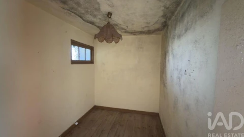 Moradia para Venda em Tabuaço