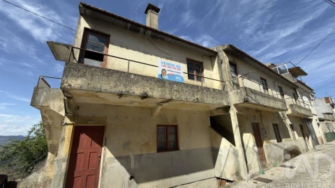Moradia para Venda em Tabuaço