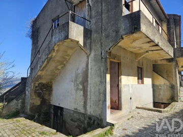 Moradia para Venda em Tabuaço
