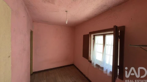Moradia para Venda em Tabuaço