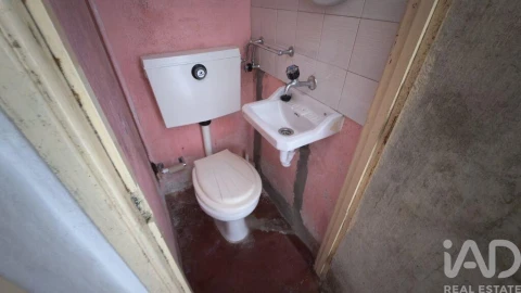 Moradia para Venda em Tabuaço