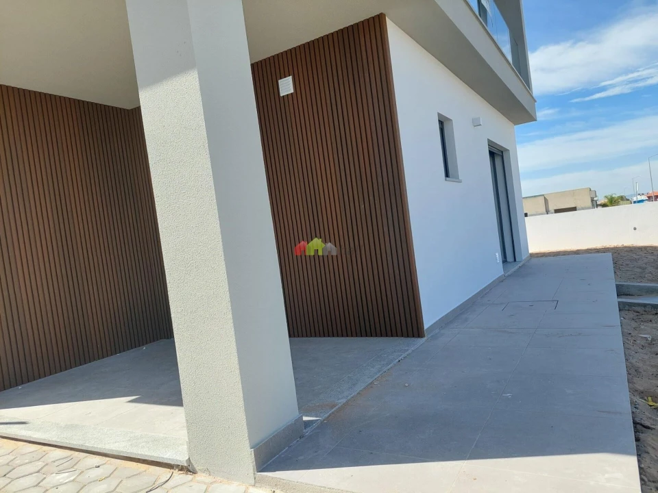 Moradia T4 para Venda em Azeitão (São Lourenço e São Simão) Foto 7