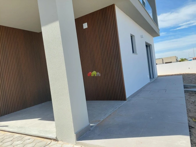 Moradia T4 para Venda em Azeitão (São Lourenço e São Simão) Foto 7