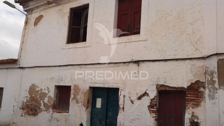 Moradia T3 para Venda em Capelins (Santo Antonio)