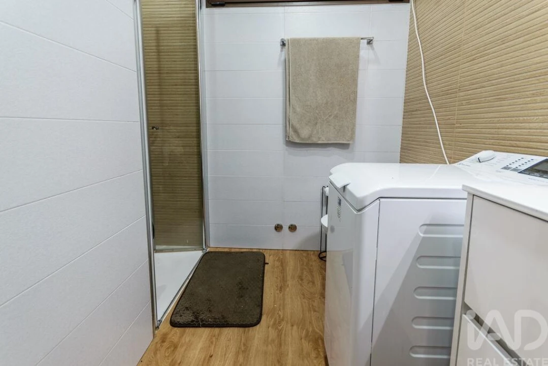 Apartamento T2 para Venda em Nazare Foto 22