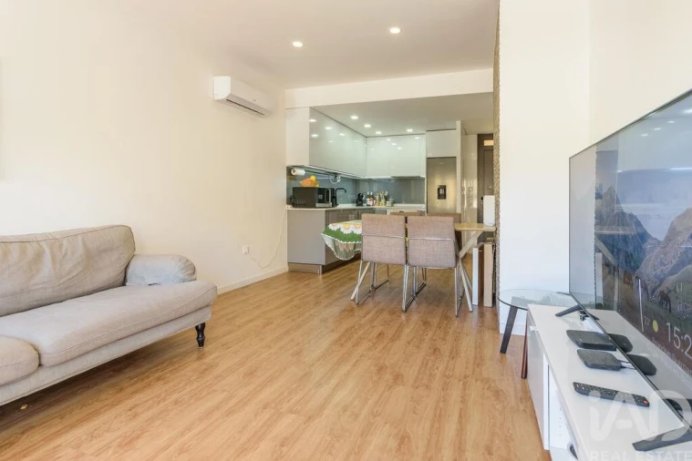 Apartamento T2 para Venda em Nazare Foto 5