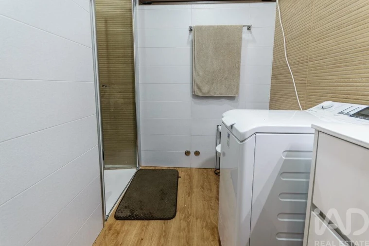 Apartamento T2 para Venda em Nazare Foto 22
