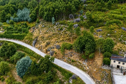 Terreno para Venda em Bouro (Santa Maria)