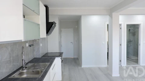 Apartamento para Venda em Setubal (São Sebastião)