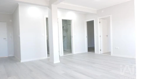 Apartamento para Venda em Setubal (São Sebastião)