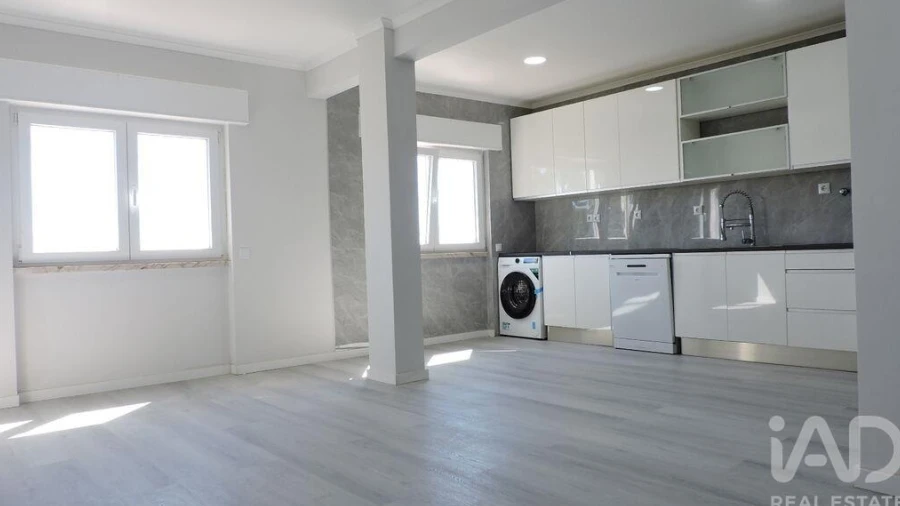 Apartamento para Venda em Setubal (São Sebastião)