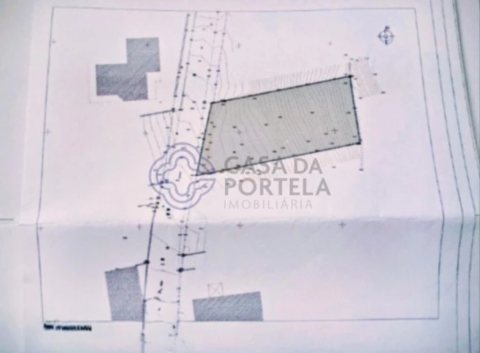 Terreno para Venda em Mafamude e Vilar do Paraíso Foto 3