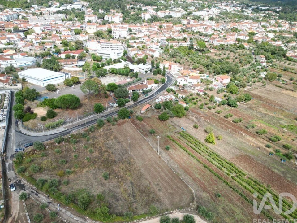 Terreno para Venda em Mira de Aire Foto 2