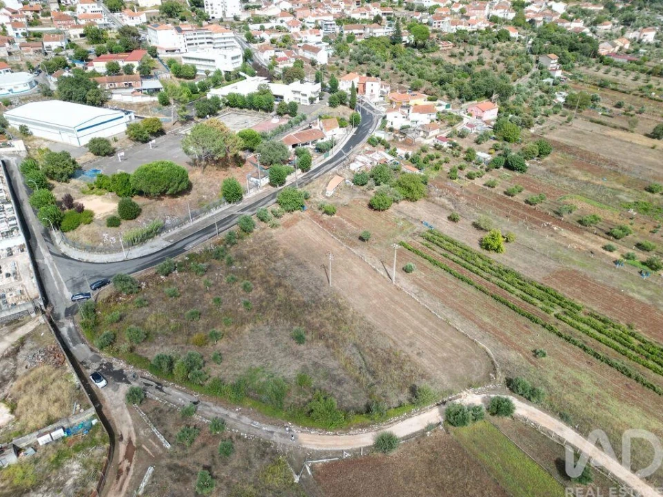Terreno para Venda em Mira de Aire Foto 5