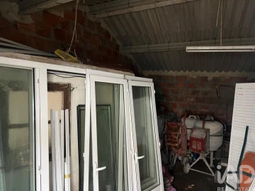 Moradia para Venda em Painho e Figueiros