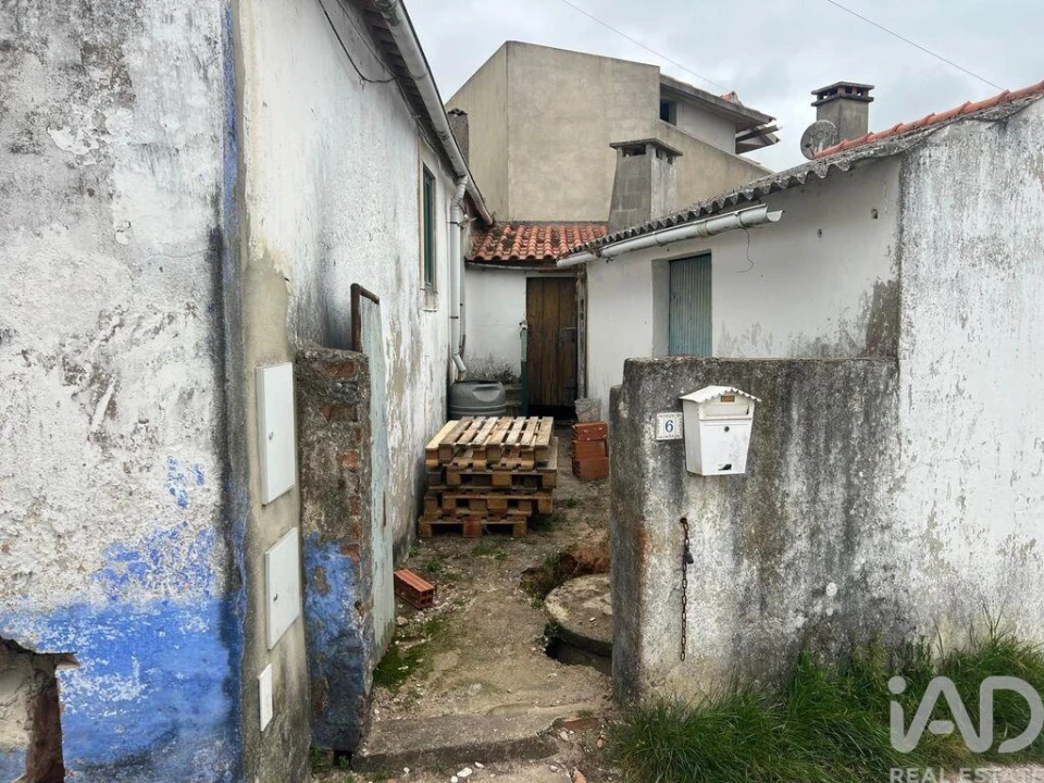 Moradia para Venda em Painho e Figueiros Foto 1