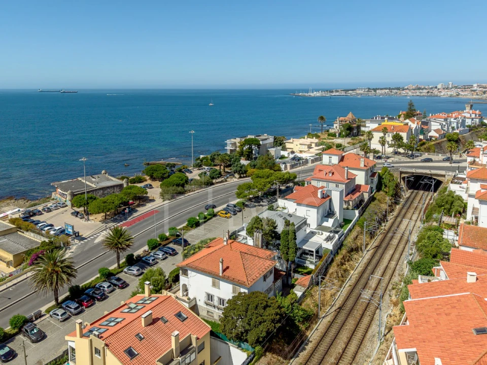 Moradia T9 para Venda em Cascais e Estoril Foto 1