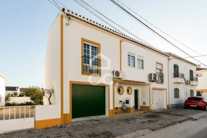Moradia T3 para Venda em Malagueira e Horta das Figueiras