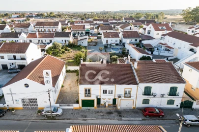 Moradia T3 para Venda em Malagueira e Horta das Figueiras
