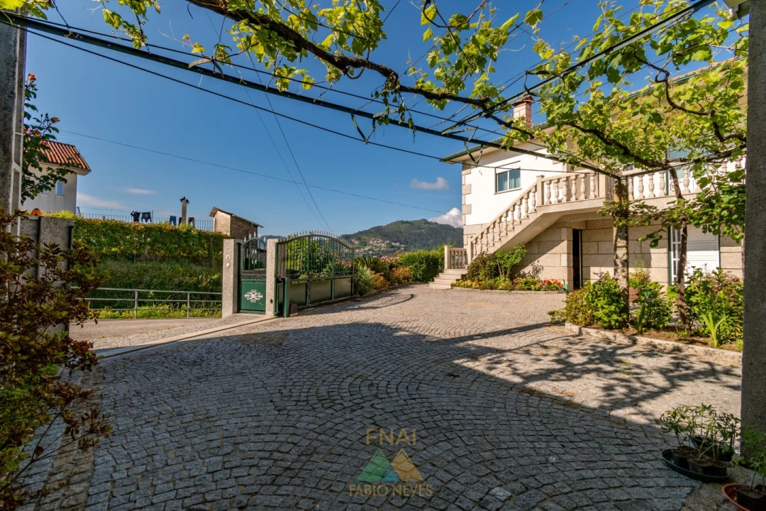 Moradia T4 para Venda em Vilela, São Cosme e São Damião e Sá Foto 38
