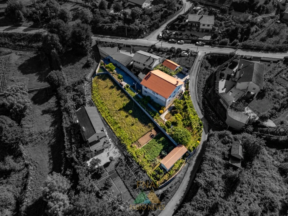 Moradia T4 para Venda em Vilela, São Cosme e São Damião e Sá Foto 56
