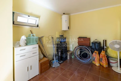 Moradia T3 para Venda em Marvila, Ribeira Santarém, São Salvador, São Nicolau
