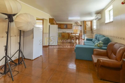 Moradia T3 para Venda em Marvila, Ribeira Santarém, São Salvador, São Nicolau