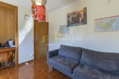 Moradia T3 para Venda em Marvila, Ribeira Santarém, São Salvador, São Nicolau