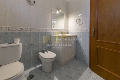 Moradia T3 para Venda em Marvila, Ribeira Santarém, São Salvador, São Nicolau