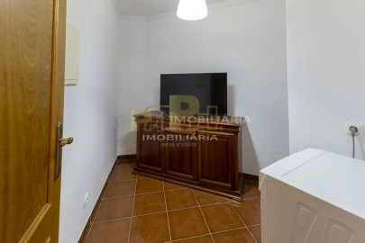 Moradia T3 para Venda em Marvila, Ribeira Santarém, São Salvador, São Nicolau