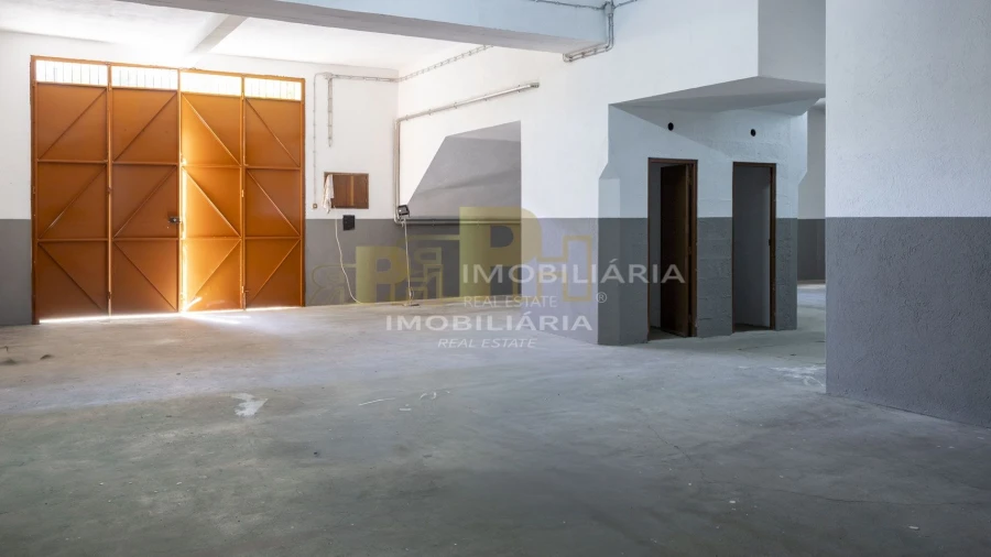 Garagem para Arrendamento em Marvila, Ribeira Santarém, São Salvador, São Nicolau