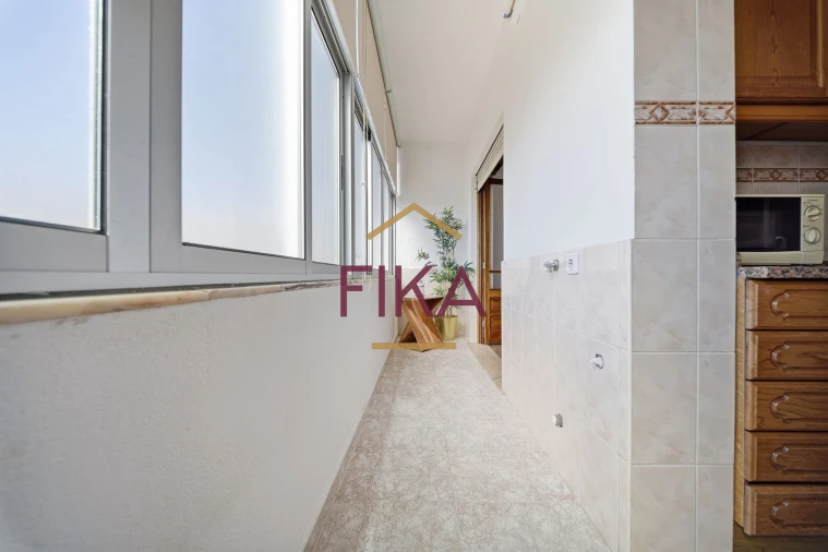 Apartamento T3 para Venda em Seixal Foto 21